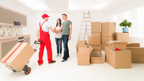 Comprehensive moving services offered by van hire Finchley
