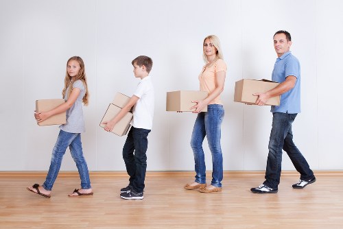 Understanding Finchley's unique moving challenges and customer-focused service
