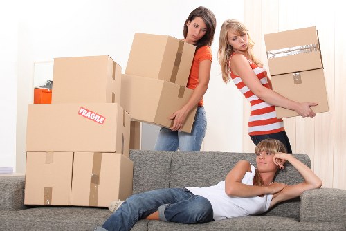 Logistics and inventory for moving in Finchley